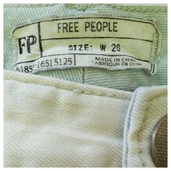 ⚠️LOWEST⚠️ Free People Boyfriend Crop Jeans - Picture 3 of 3